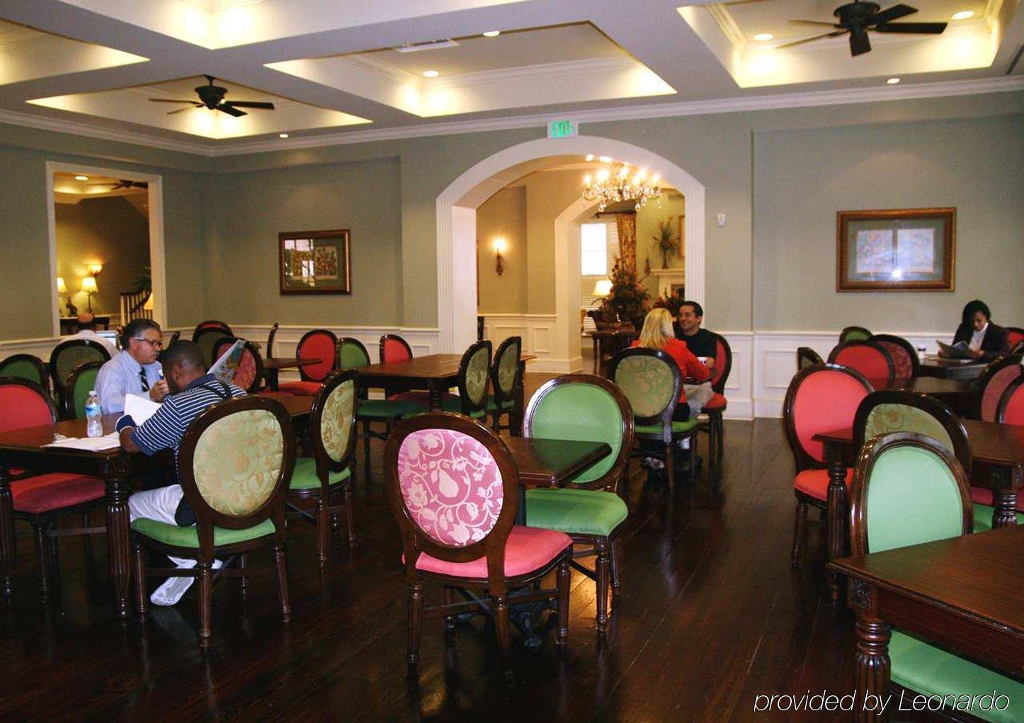 Hampton Inn & Suites Savannah Historic District Restoran fotoğraf